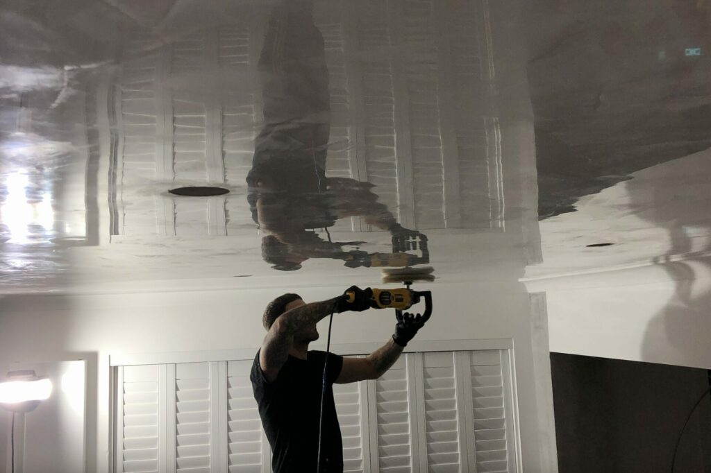 Polishing stucco plaster